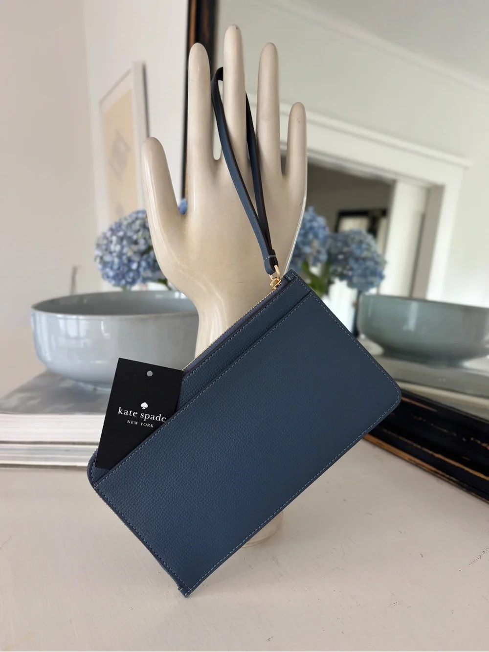 Kate Spade Lucy Refined Grain Leather Zip Wristlet Bluestone